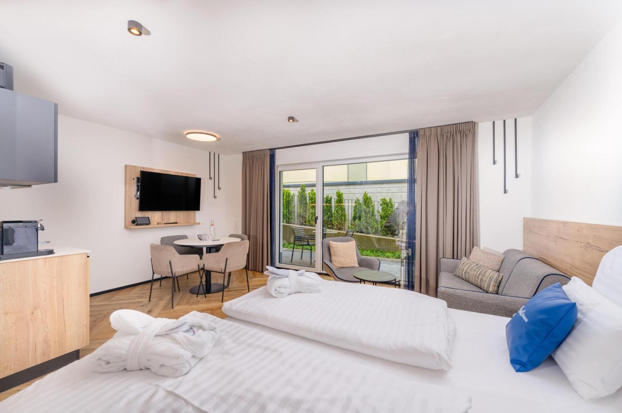 The Gast House Zell Am See Bagian luar foto
